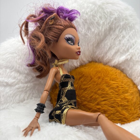 Monster High Clawdeen Wolf Ghouls Night Out Doll 2013 Release (SKU: 540TO) - Picture 13 of 16